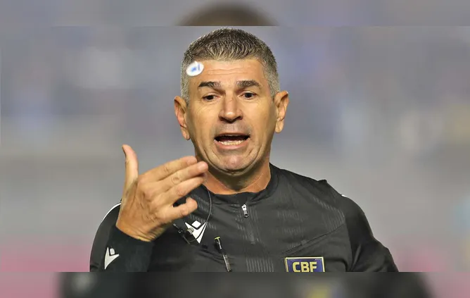 Marcelo de Lima Henrique (FCF) era o VAR