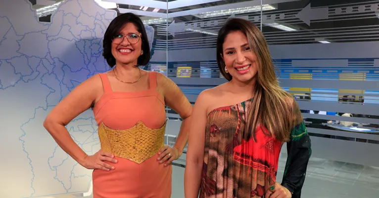 Priscila Belfort e Drielle Sasaki no estúdio da RBA TV após gravação do DOL Delas.