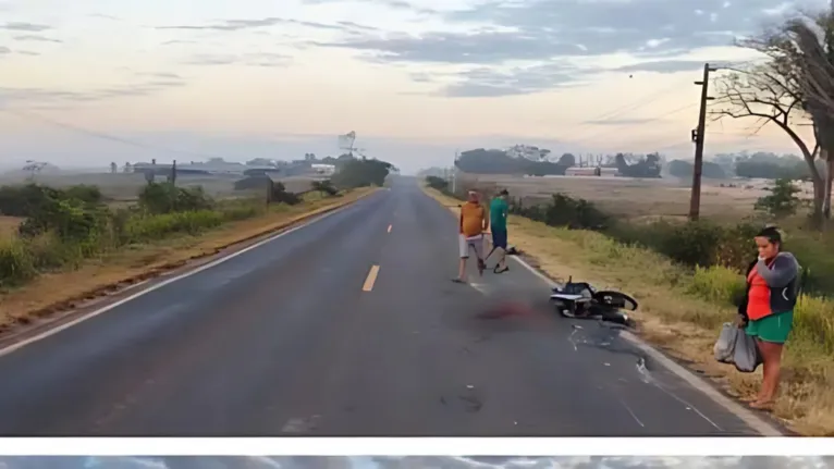 Condutores que passaram pelo local minutos após o acidente pararam para prestar socorro, o que não feoi feito pelo atropelador