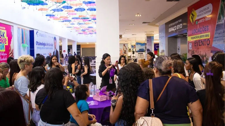 Além da transmissão ao vivo, o evento foi marcado por dinâmicas, sorteios e muita diversão.