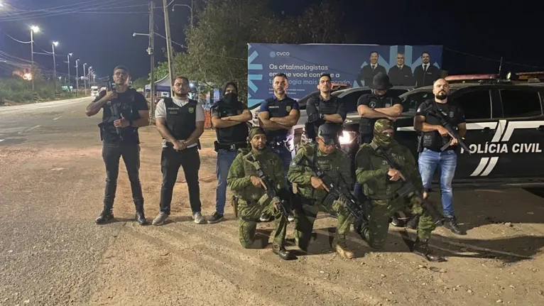 A operação foi deflagrada com o objetivo de combater o tráfico de drogas e investigar homicídios relacionados a disputas entre facções criminosas.