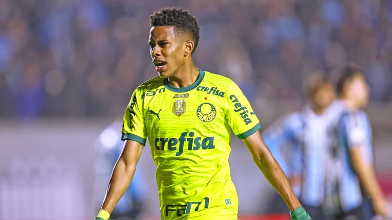 Estevão marcou época no Palmeiras e agora vai para o Chelsea