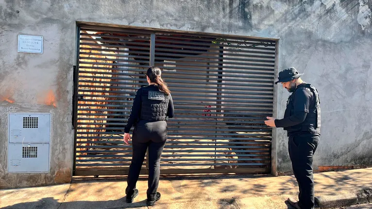 Os nomes dos envolvidos não foram divulgados oficialmente até o momento, pois os investigados ainda estão sob apuração judicial