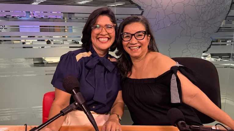 Priscila Belfort e Val Valadares no estúdio da RBA TV após gravação do especial DOL Delas.