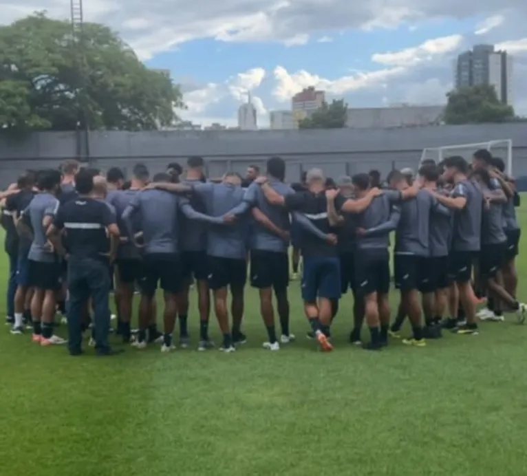 Após Marcos Braz manter treinador, Remo volta a treinar no Baenão