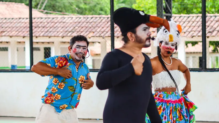 "Nós Tantos" participa de mostra de Palhaços e circo de Dourados