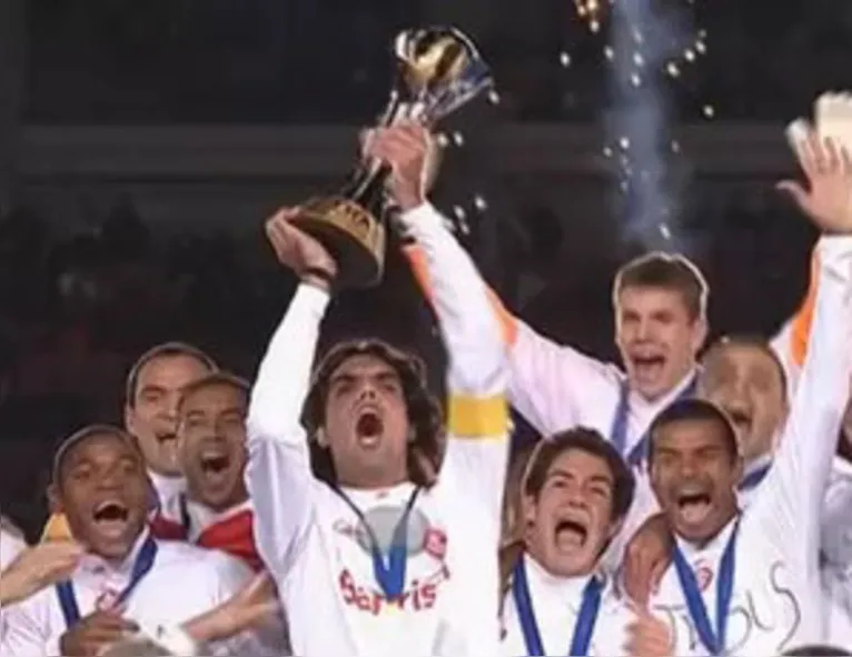 Comandado por Fernandão, o Internacional conquistou o Mundial de Clubes ao vencer o Barcelona.