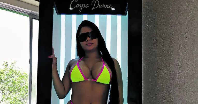 Emily Vitória.
