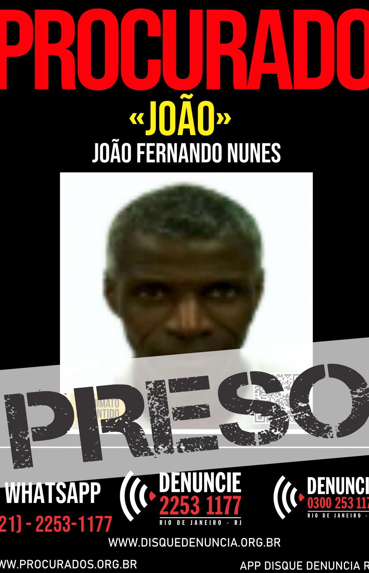 Após denúncias, suspeito é capturado por chantagear clientes com ameaças de exposição familiar.