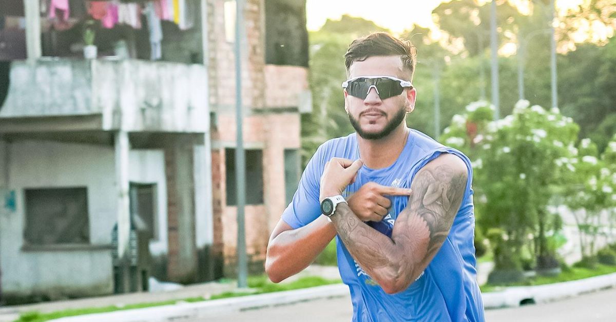 Márcio dedica as conquistas ao filho, que o inspirou a buscar o melhor de si próprio.