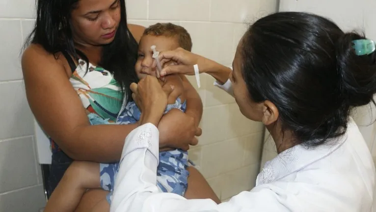 A dose zero é administrada entre os 6 meses e os 11 meses e 29 dias e serve como um reforço temporário.