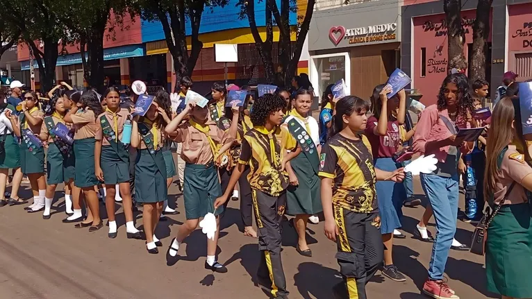 O “Quebrando o Silêncio” é realizado anualmente em diversas cidades do Brasil e da América do Sul, alcançando milhares de pessoas