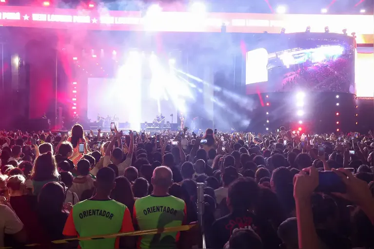 O festival gospel 'Vem Louvar Pará' reúne grandes artistas e mais de 70 mil pessoas em Belém