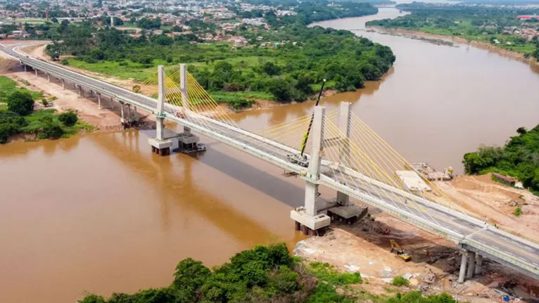 Todos os veículos leves deverão usar a nova ponte Ana Miranda a partir desta terça (19)