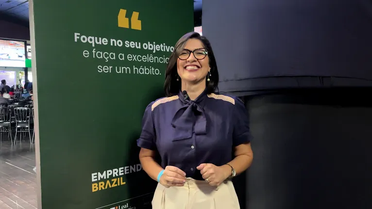 Priscila Belfort, publicitária e apresentadora do DOL Delas.
