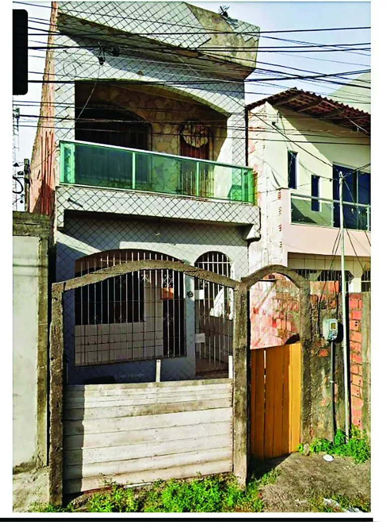 Valdilene da Silva, que seria dona da Vision Master, moraria nesta casa bem humilde