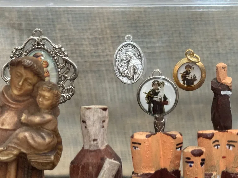 Parte do trabalho é desenvolvida também na Universidade de Lisboa e na Universidade Paris 8