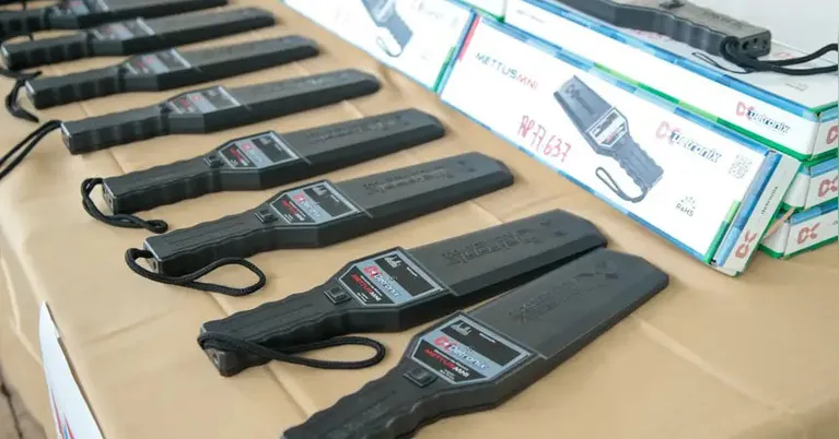 Detectores de metal em unidades prisionais do Pará reforçam a segurança e ajudam a coibir a entrada de objetos ilícitos no sistema penitenciário.
