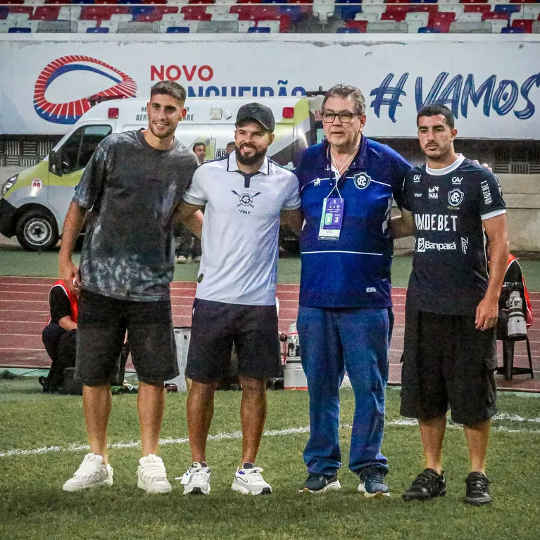 Volantes Leonel Picco, Zé Welison, presidente Tonhão e atacante Rafael Monti