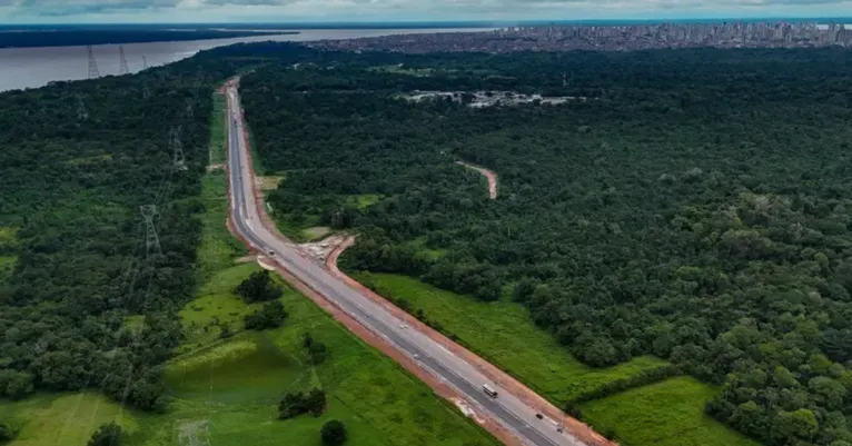 Avenida Liberdade é entregue pelo Governo do Pará e promete melhorar a mobilidade urbana e fortalecer a logística na Região Metropolitana de Belém.