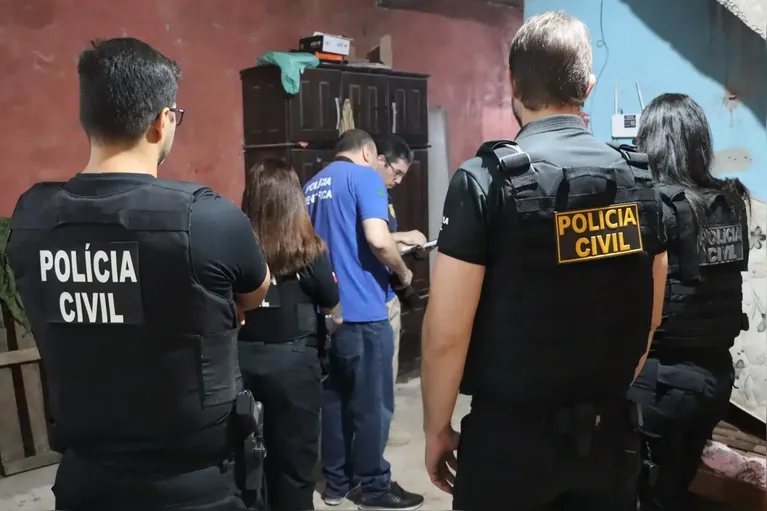 Em todo o país, a operação cumpriu 26 mandados de busca e apreensão