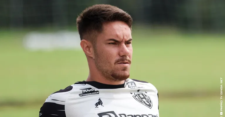 Caio Mello foi o primeiro a fechar com o Lobo