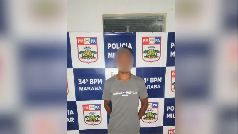 O suspeito pilotava a moto que teve o motor com registro de roubo e furto.