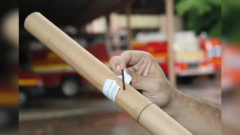 Alerta para comércio sobre a proibição de fogos de artifício com estampido