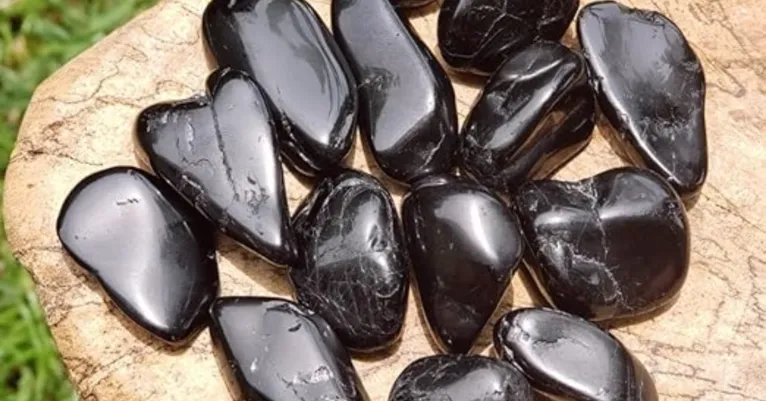 Pedras e cores para começar 2026 com boas energias