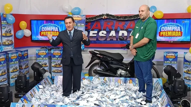 O momento do sorteio dos ganhadores foi conduzido pelo comunicador Nonato Dourado