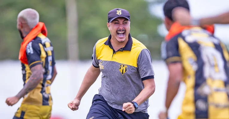 Guilherme Furtado foi promovido do sub-20 e está fazendo história