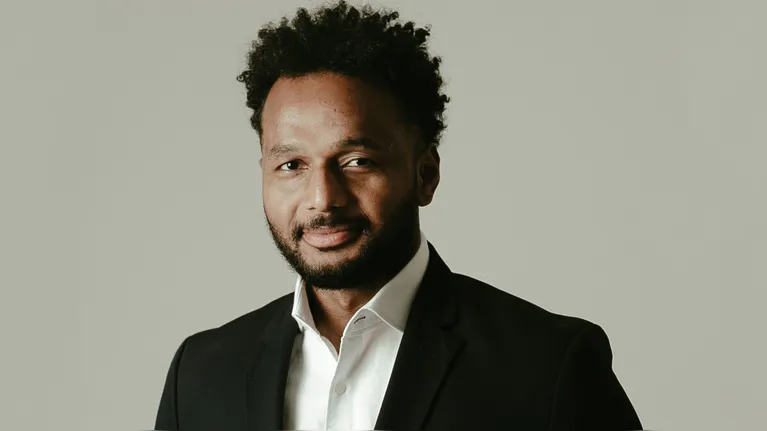 Advogado Paulo Victor Squires