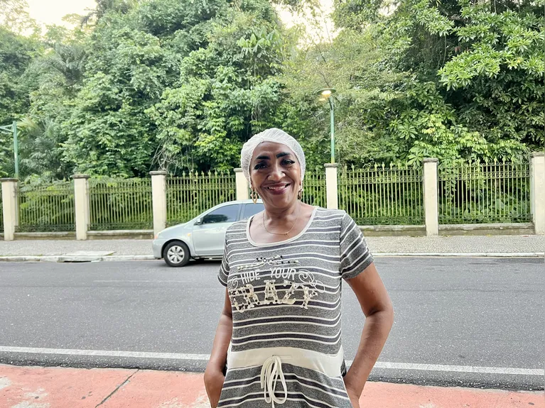 Marta Mariana trabalha ao redor do Bosque há mais de 40 anos.