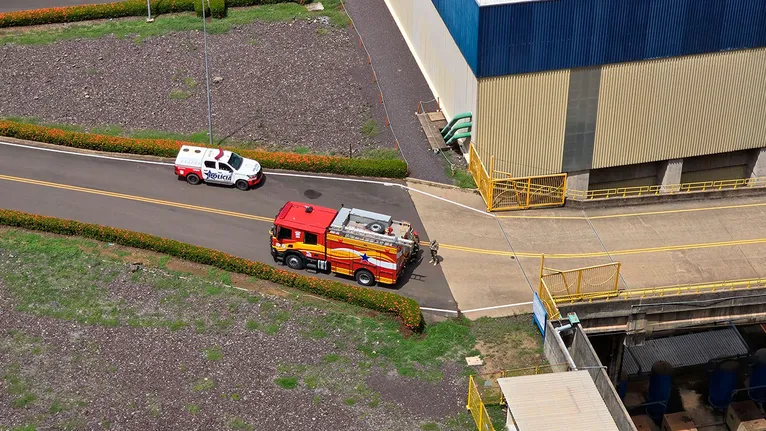 Bombeiros e PC foram chamados para acompanhar a situação