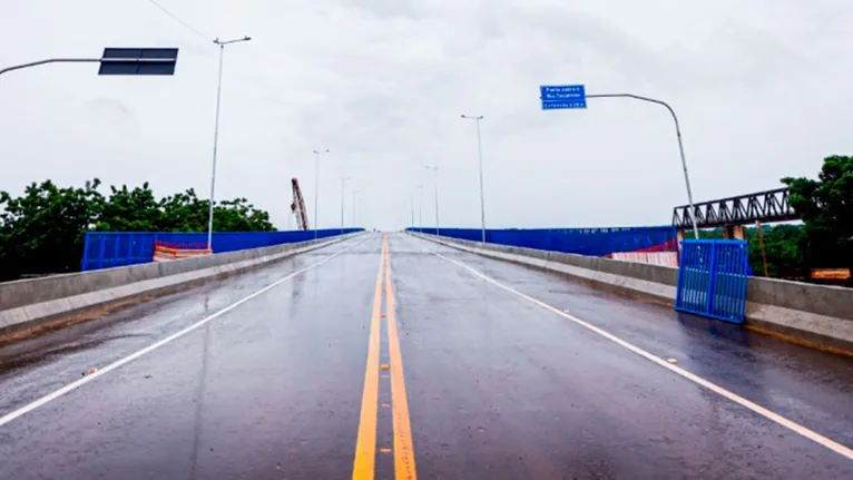A reinauguração da ponte aconteceu nesta segunda-feira (22)