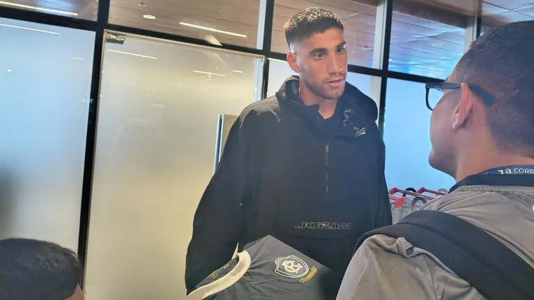 Leonel Picco chega a Belém para jogar pelo Remo na Série A