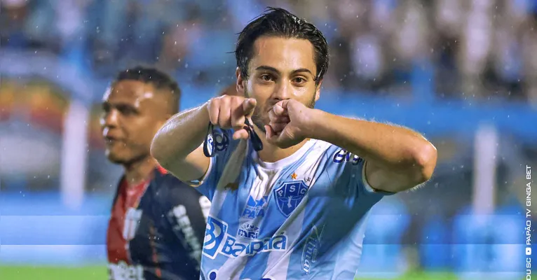 Situação de Vilela expõe ainda mais a bangunça dentro do Paysandu