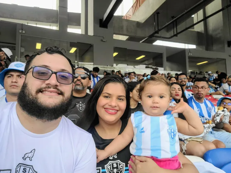 Família Amorim no estádio Mangueirão.
