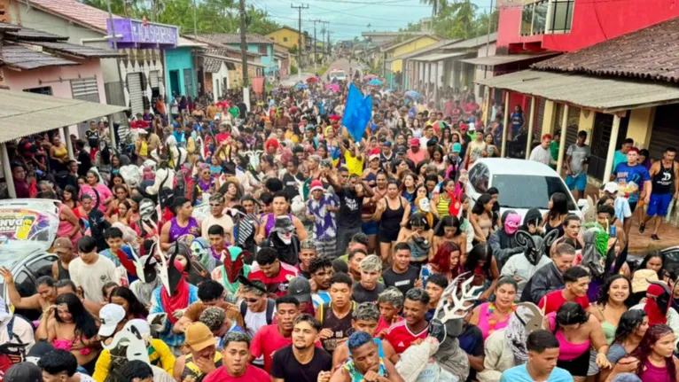 "Esquentas" do Laurso já arrastaram foliões pelas ruas de Fernandes Belo e anunciam a força do Carnaval 2026 em Viseu.