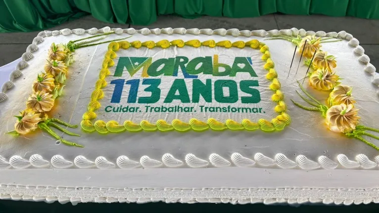 Bolo para os parabéns de Marabá