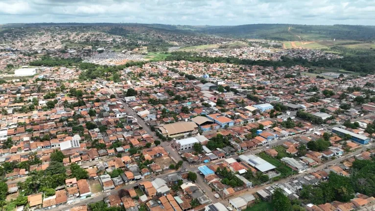 Novos equipamentos automatizados permitem que o sistema elétrico restabeleça a energia de forma remota e imediata após falhas temporárias.