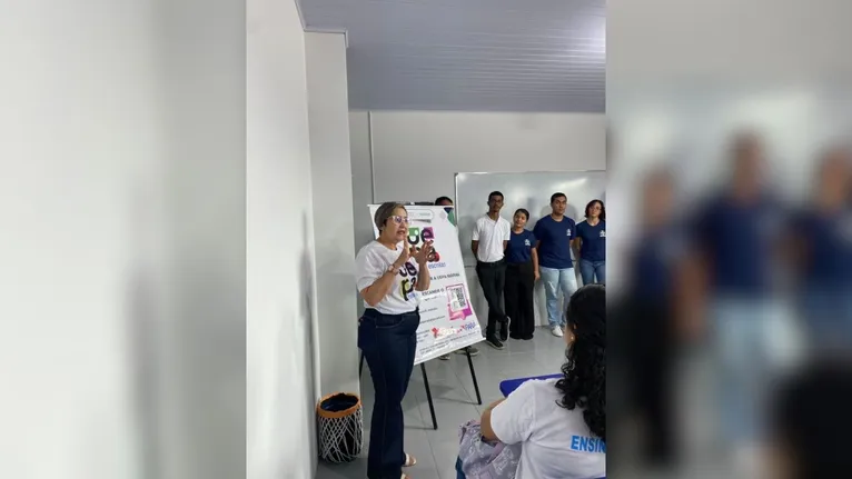 A segunda vertente do projeto abre as portas da Universidade para que os estudantes conheçam de perto o ambiente acadêmico.