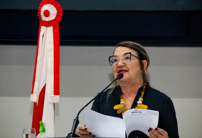 Deputada Maria do Carmo (PT)