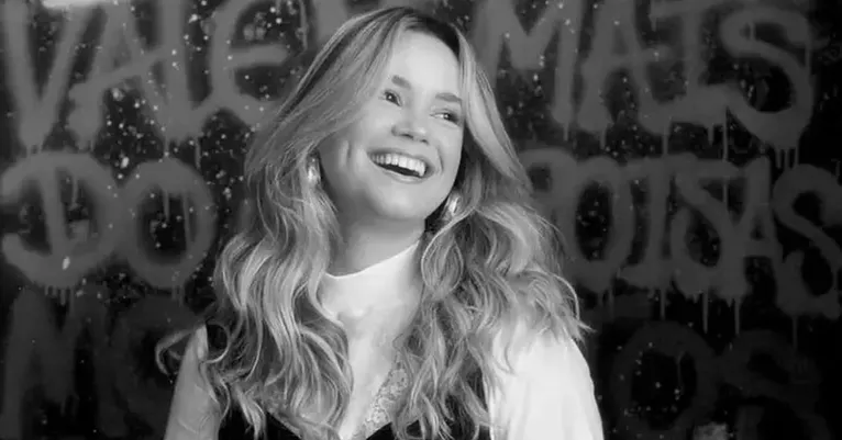 Formada pela Universidade Federal do Piauí, Flávia bacelar construiu sua carreira como repórter e também na área de assessora de comunicação e produção de conteúdo digital.