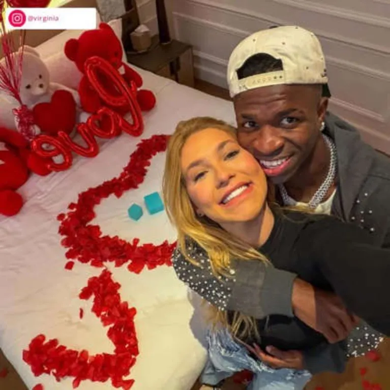 Cama com rosas, jatinho de presente e mais: as loucuras de amor dos famosos