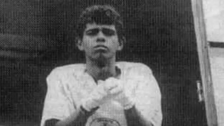 Israel dos Santos, funcionário do ferro-velho.