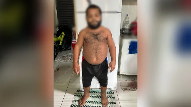 Apontado como peça-chave na logística e na articulação intelectual do crime, Pablo era o elo que conectava o planejamento estratégico ao campo de batalha.