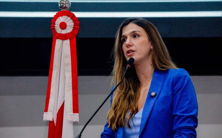 Deputada Estadual Paula Titan (PP)