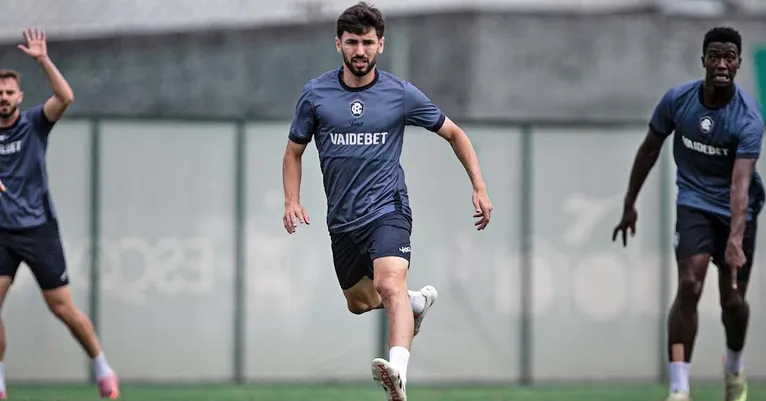 Taliari tem três gols no Brasileirão e é a principal referência no ataque