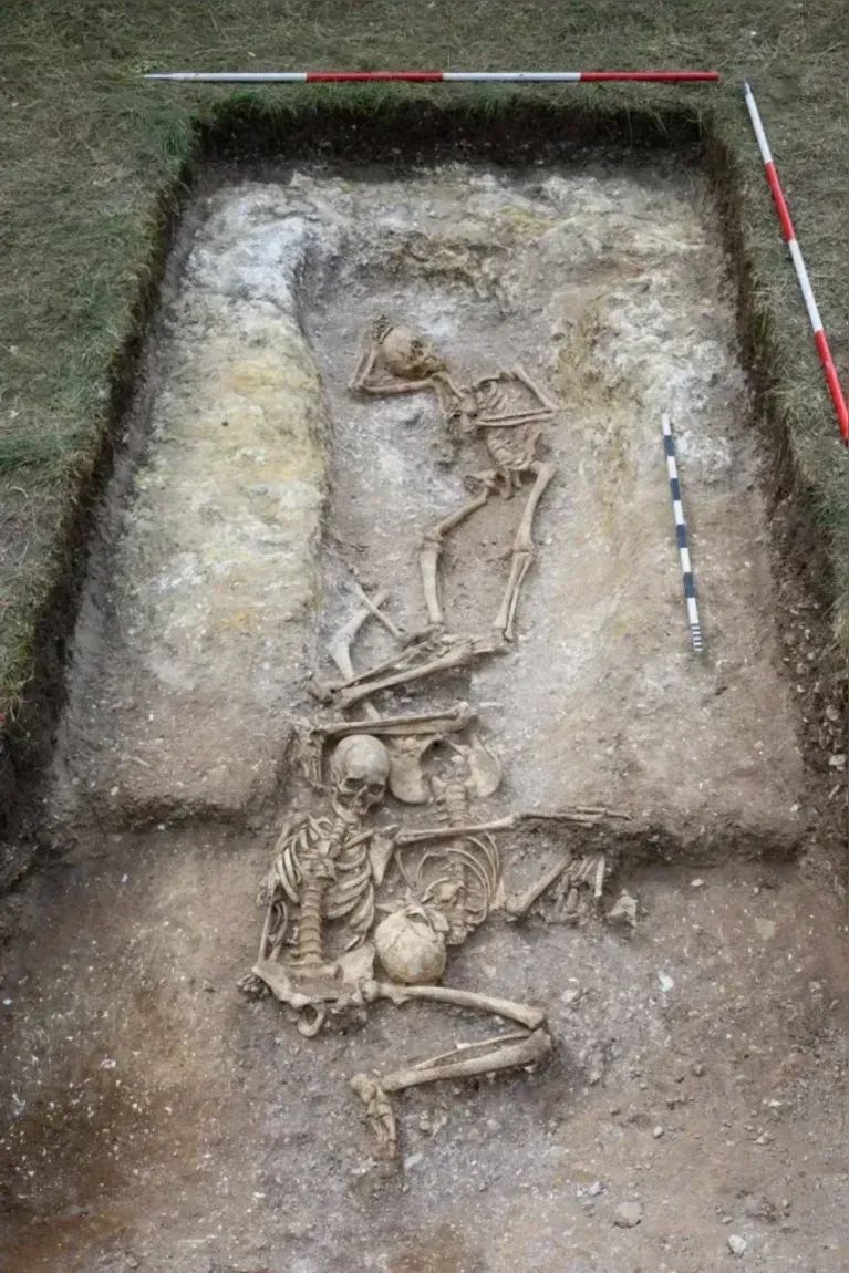 Descoberta macabra revela mortes horríveis de 1200 anos